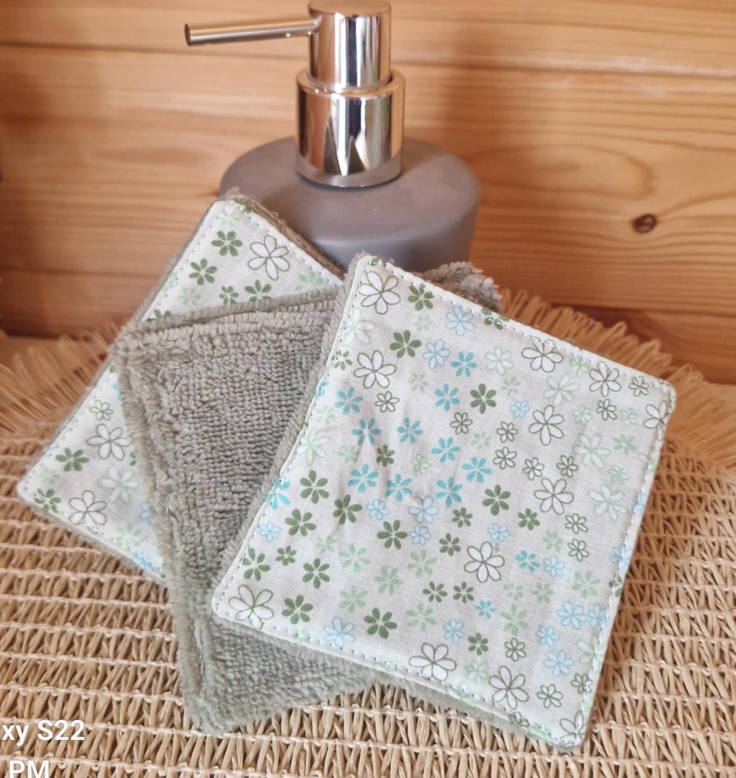 Lot 5 lingettes "fleuries vertes" - bambou