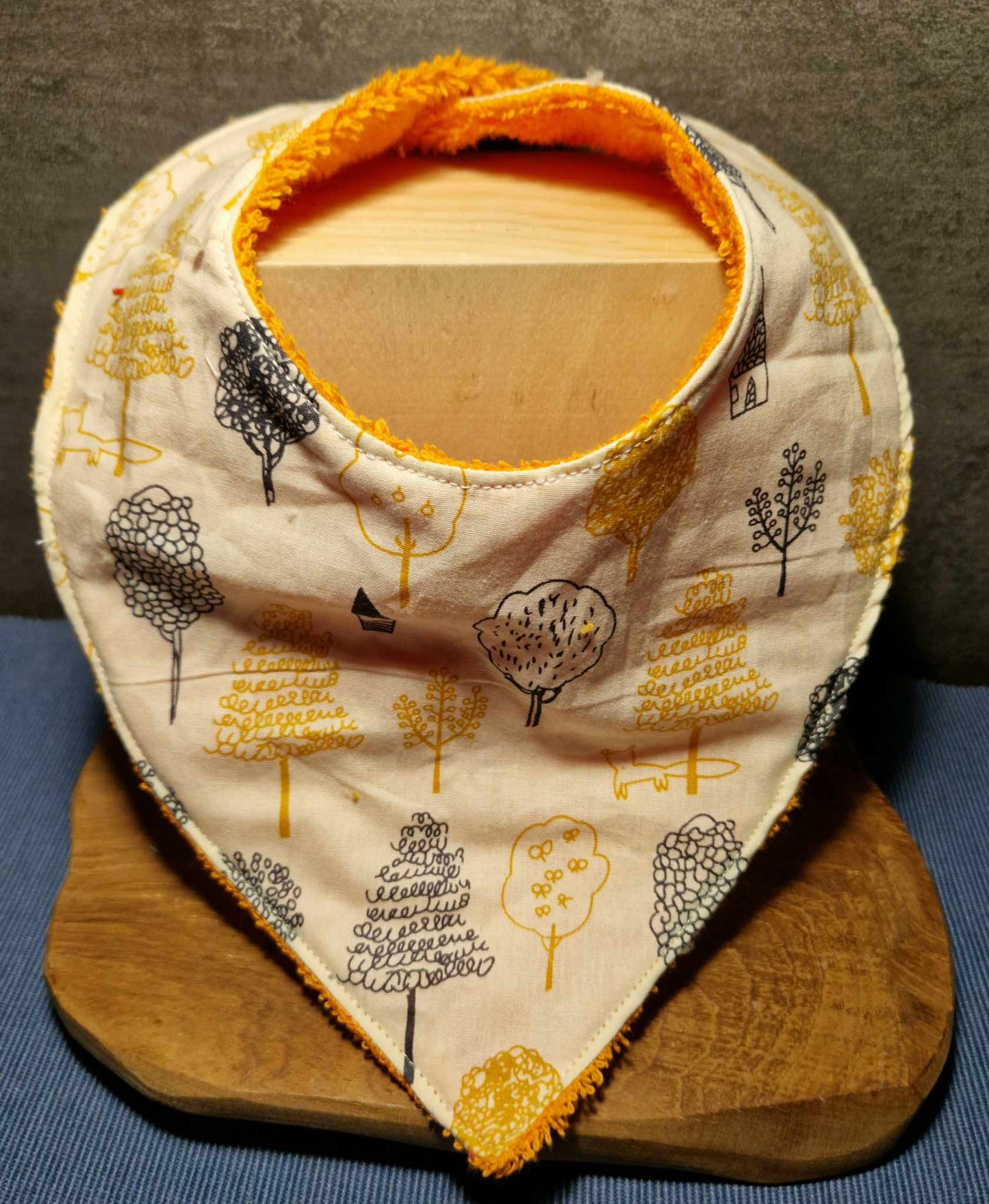 Bavoir Bandana "foret" - éponge de coton