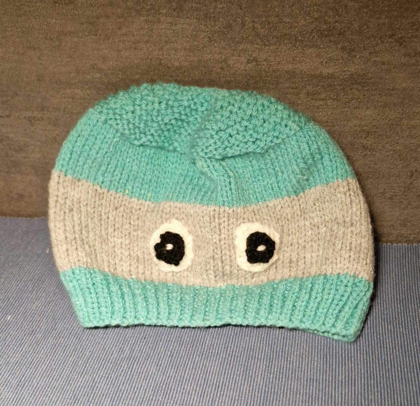 Bonnet fantaisie enfant avec yeux - bleu